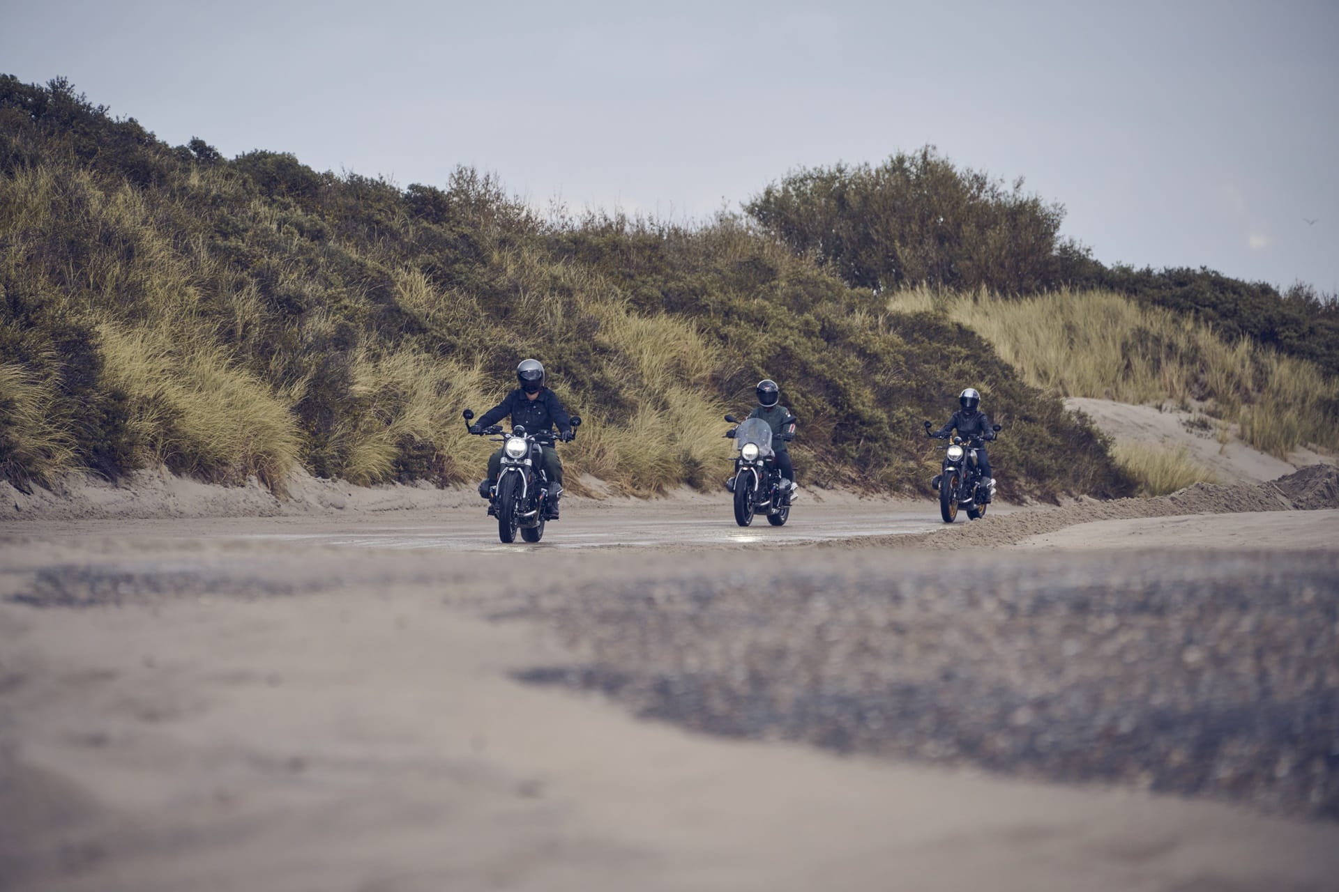 BMW R 12 nineT 2024