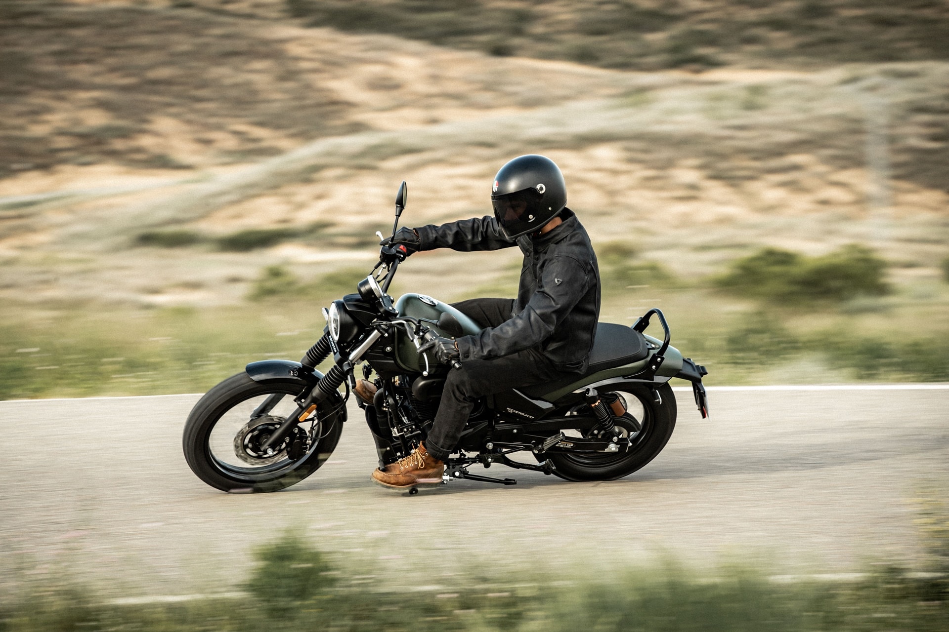 Todas las novedades Macbor para 2024 presentes en la 80ª edición de EICMA