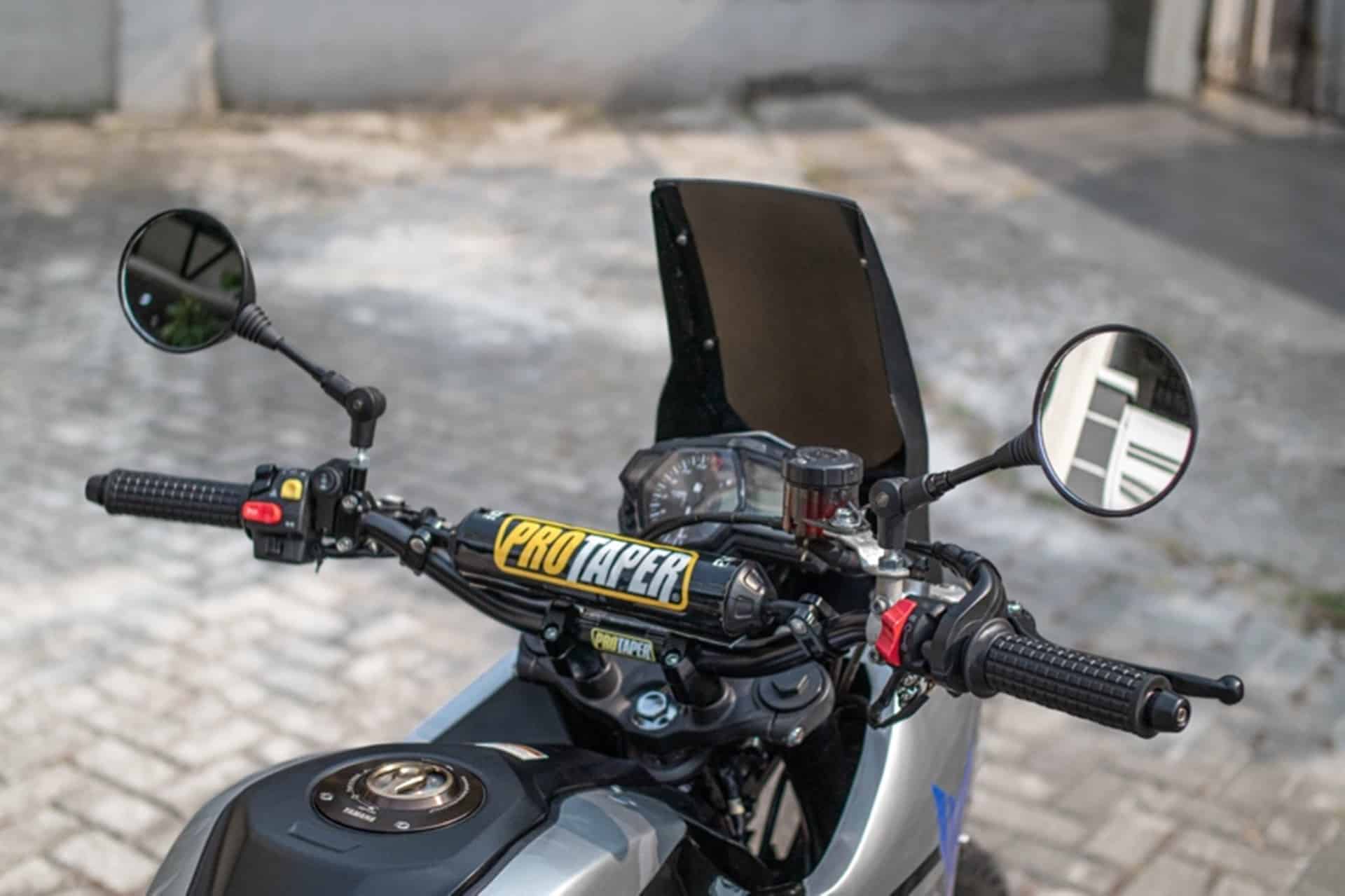 Yamaha MT-25 Adventure Bike: Como convertir una naked en la trail dakariana de tus sueños