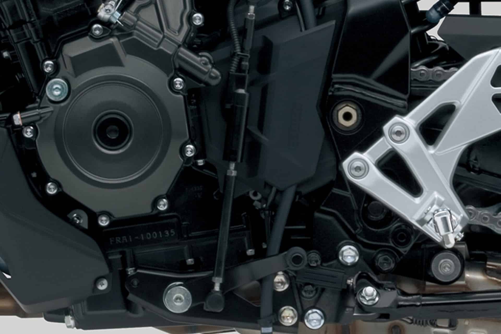 ¿Posees el permiso A2? Si es asi, ahora podrás hacerte con una Suzuki GSX-8S desde solo 8.299 euros