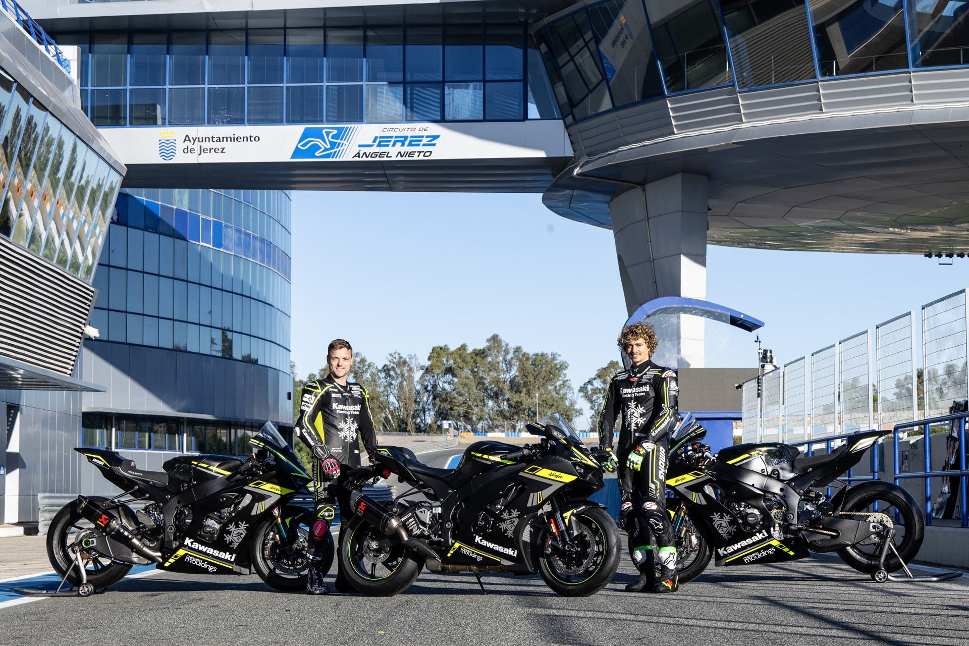Kawasaki lanza sus ediciones especiales Winter Test Edition sobre las Ninja ZX-10R y RR