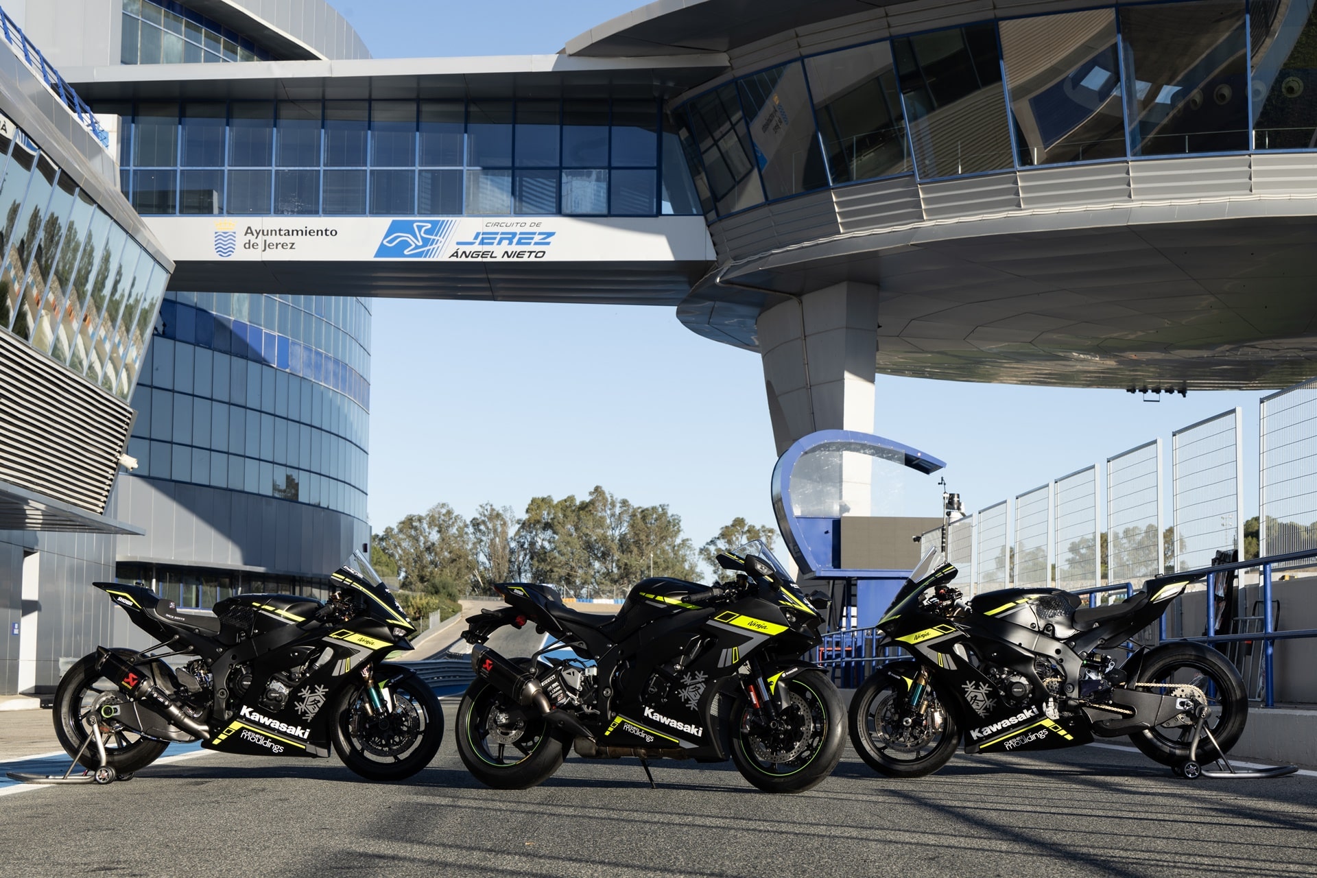 Kawasaki lanza sus ediciones especiales Winter Test Edition sobre las Ninja ZX-10R y RR