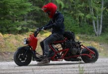 Sí, hay un Honda Ruckus de 180 CV y es así de alucinante