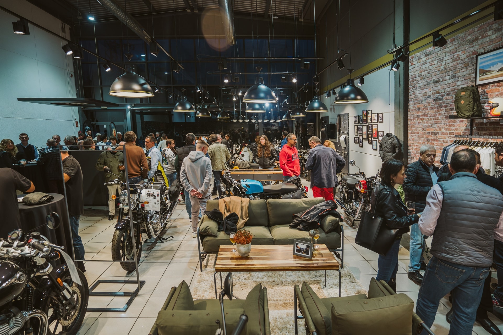 Nueva Concept Store de Royal Enfield en Madrid