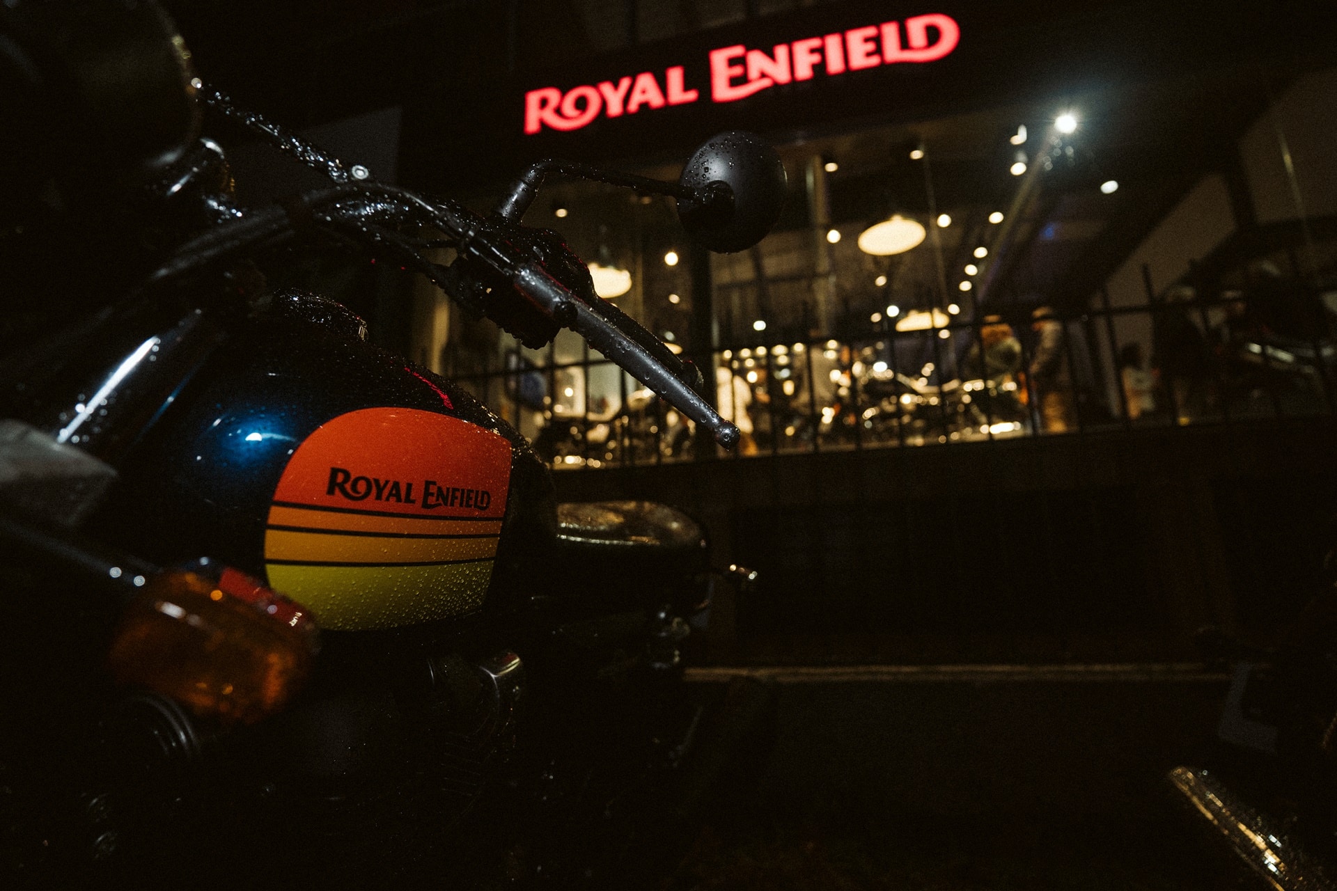 Nueva Concept Store de Royal Enfield en Madrid