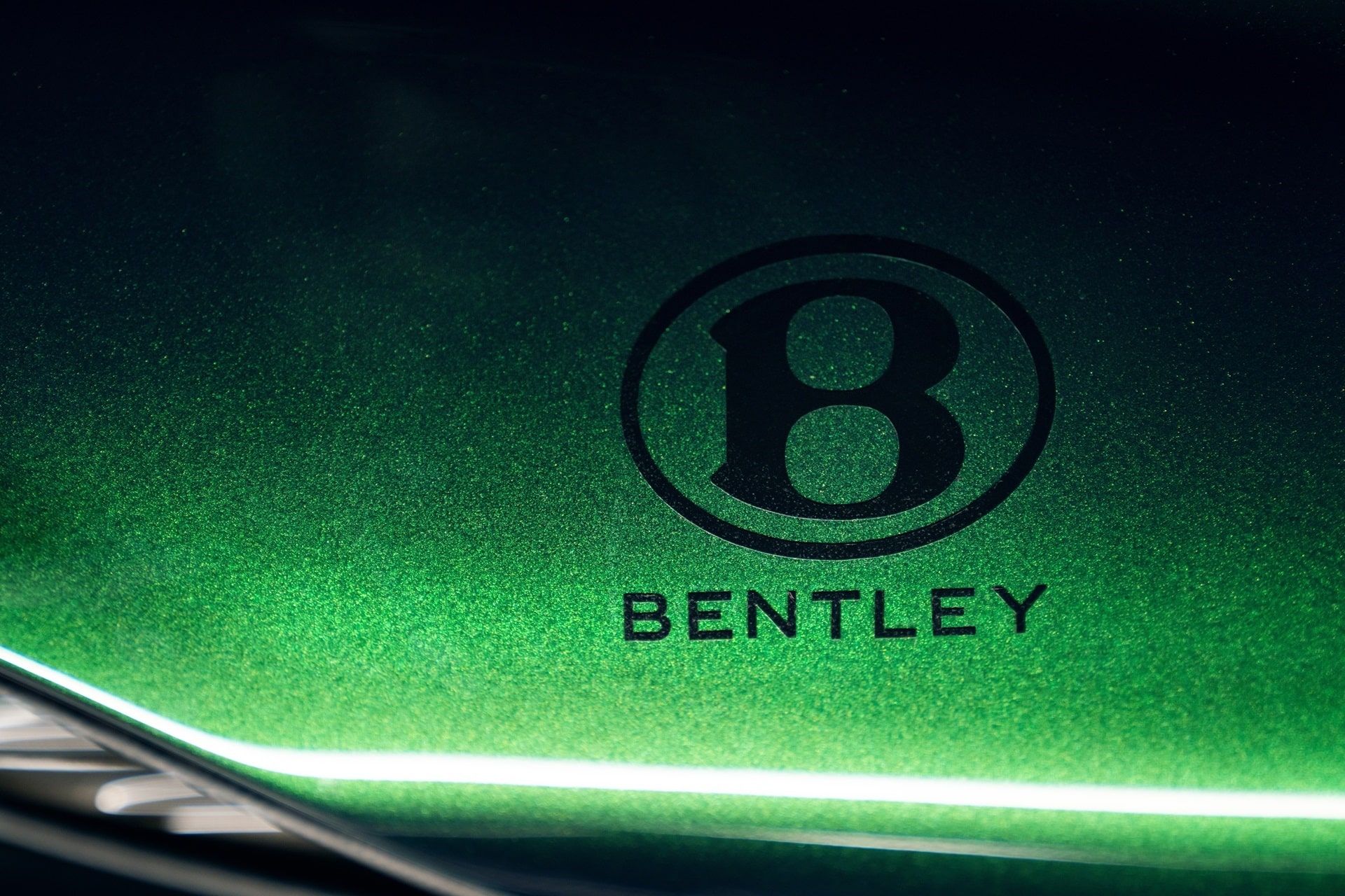Ducati Diavel for Bentley: El summun de 2 marcas realmente icónicas
