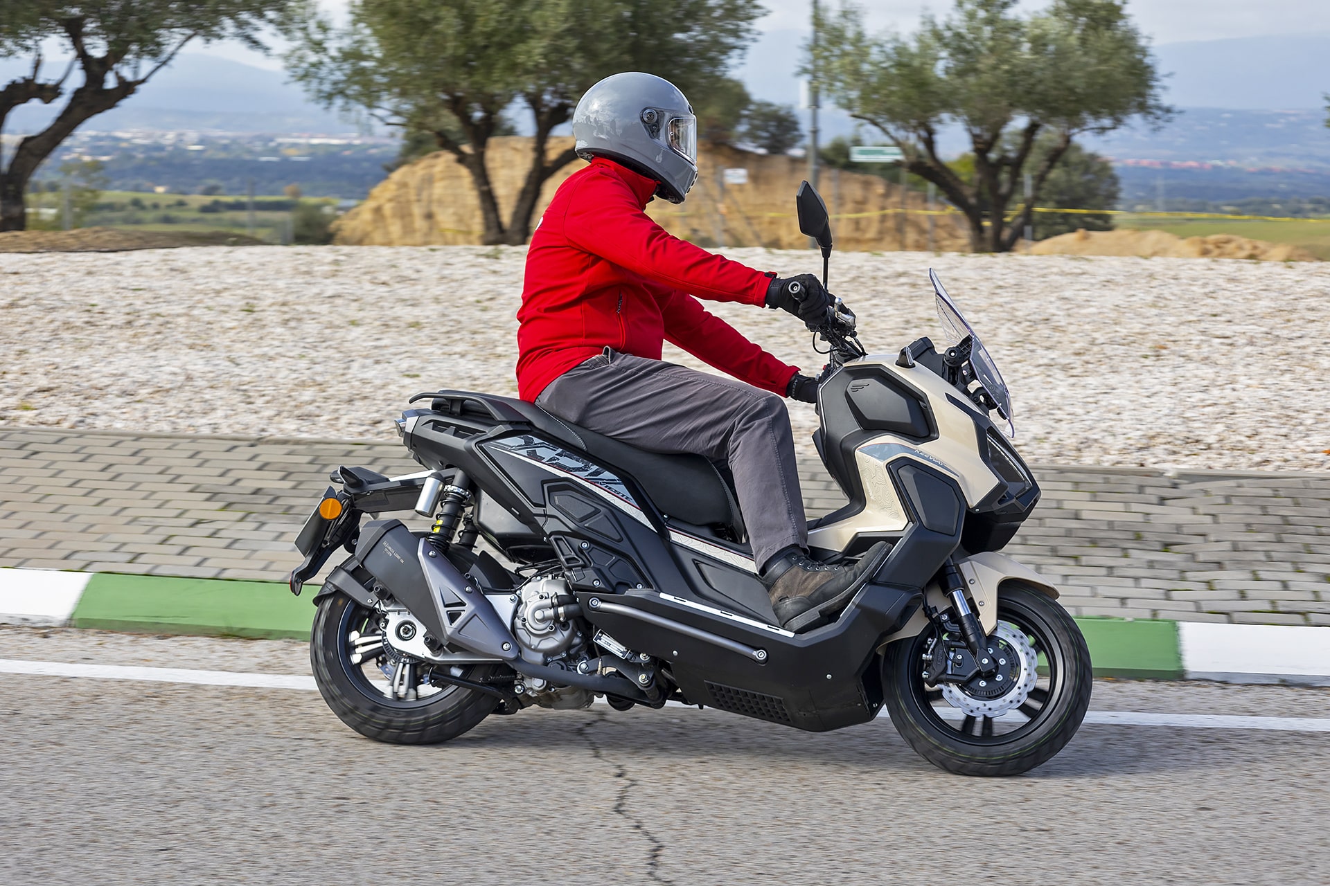 Prueba Keeway Vieste 300 XDV