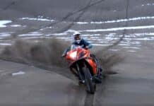 ¿Una Hayabusa para meterse en las dunas del desierto? ¡Por supuesto!