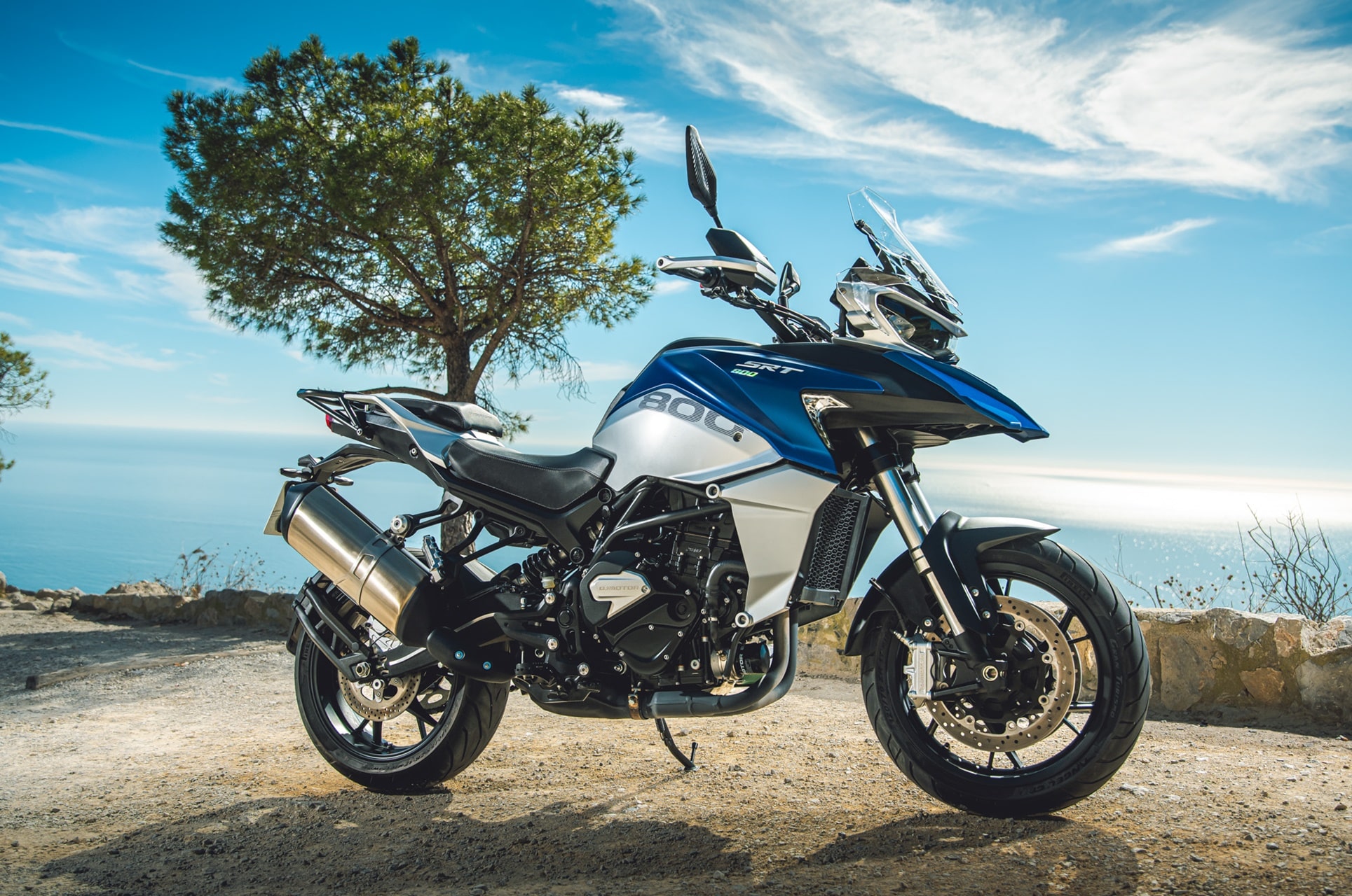 QJMotor cierra el 2023 con una campaña promocional en toda su gama