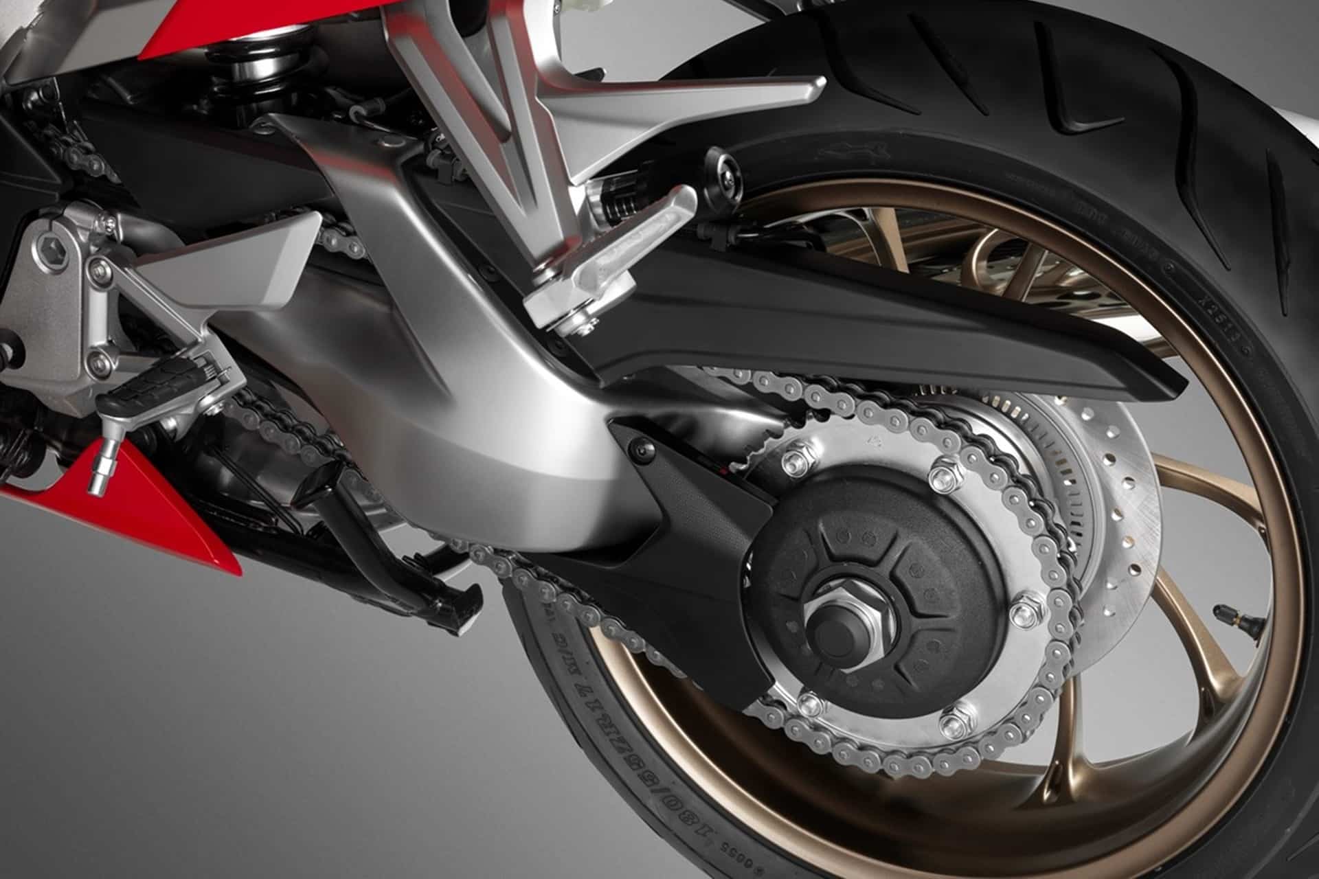Motor V4 de Honda: "El poder de los sueños"