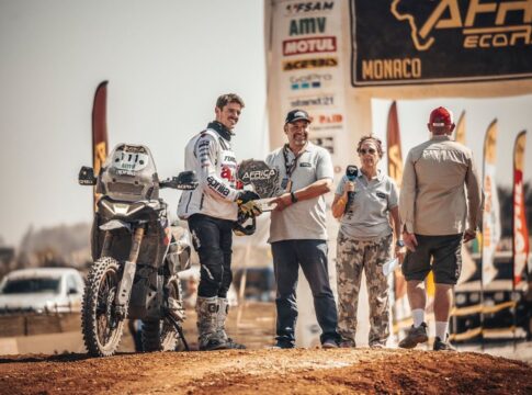 África Eco Race 2024: Aprilia debuta con victoria