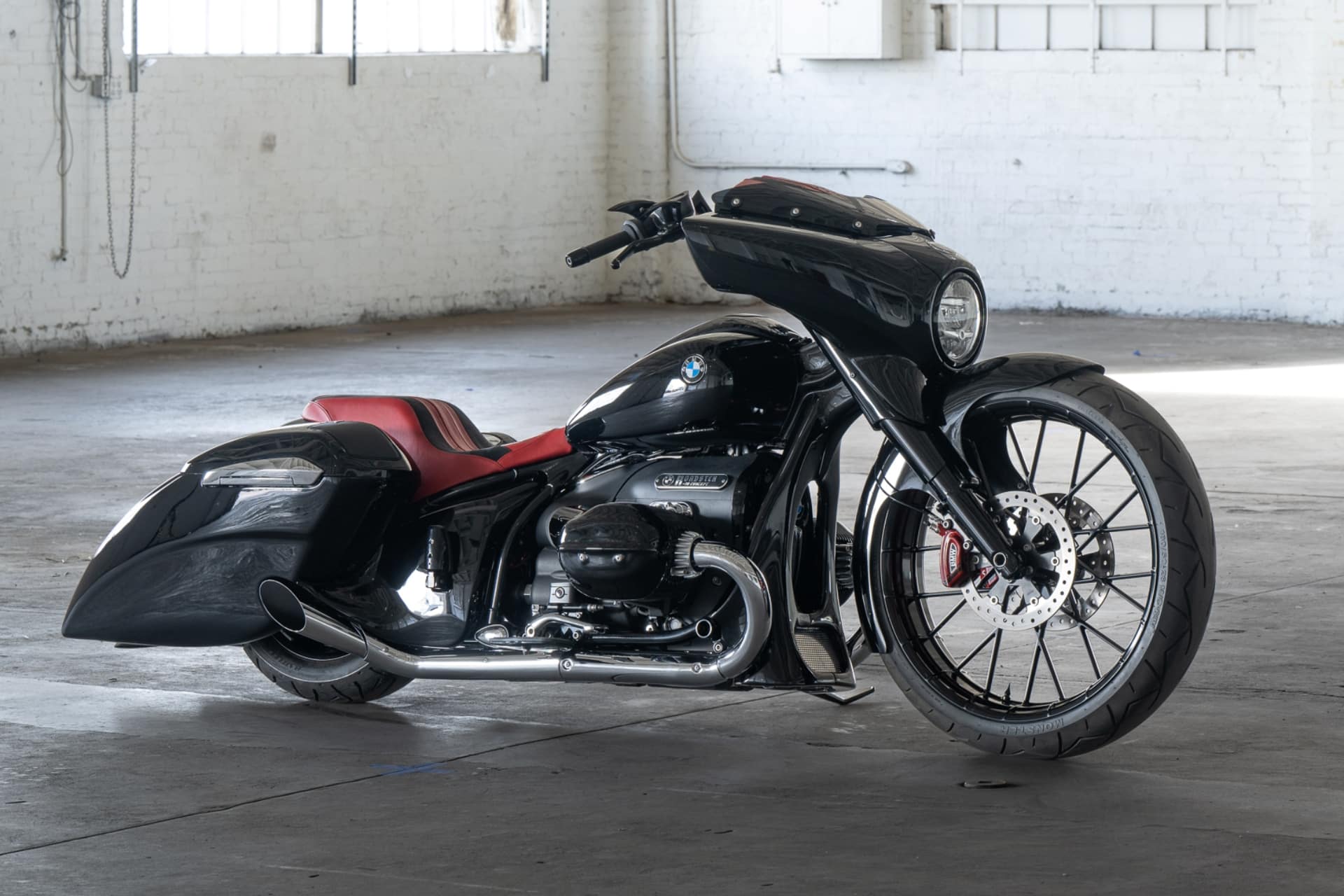 BMW R 18 One Eight C by Paul Yaffe