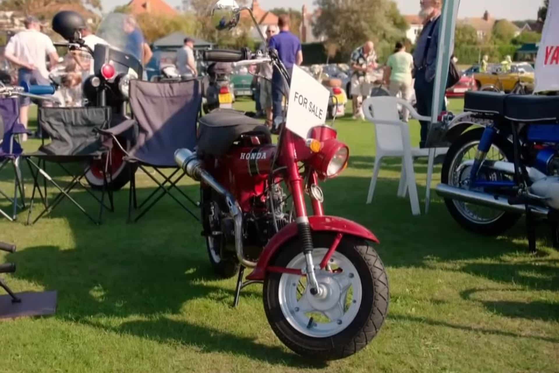 "Joyas sobre ruedas" se pasa a las motos: El mítico programa televisivo restaura una Honda Dax