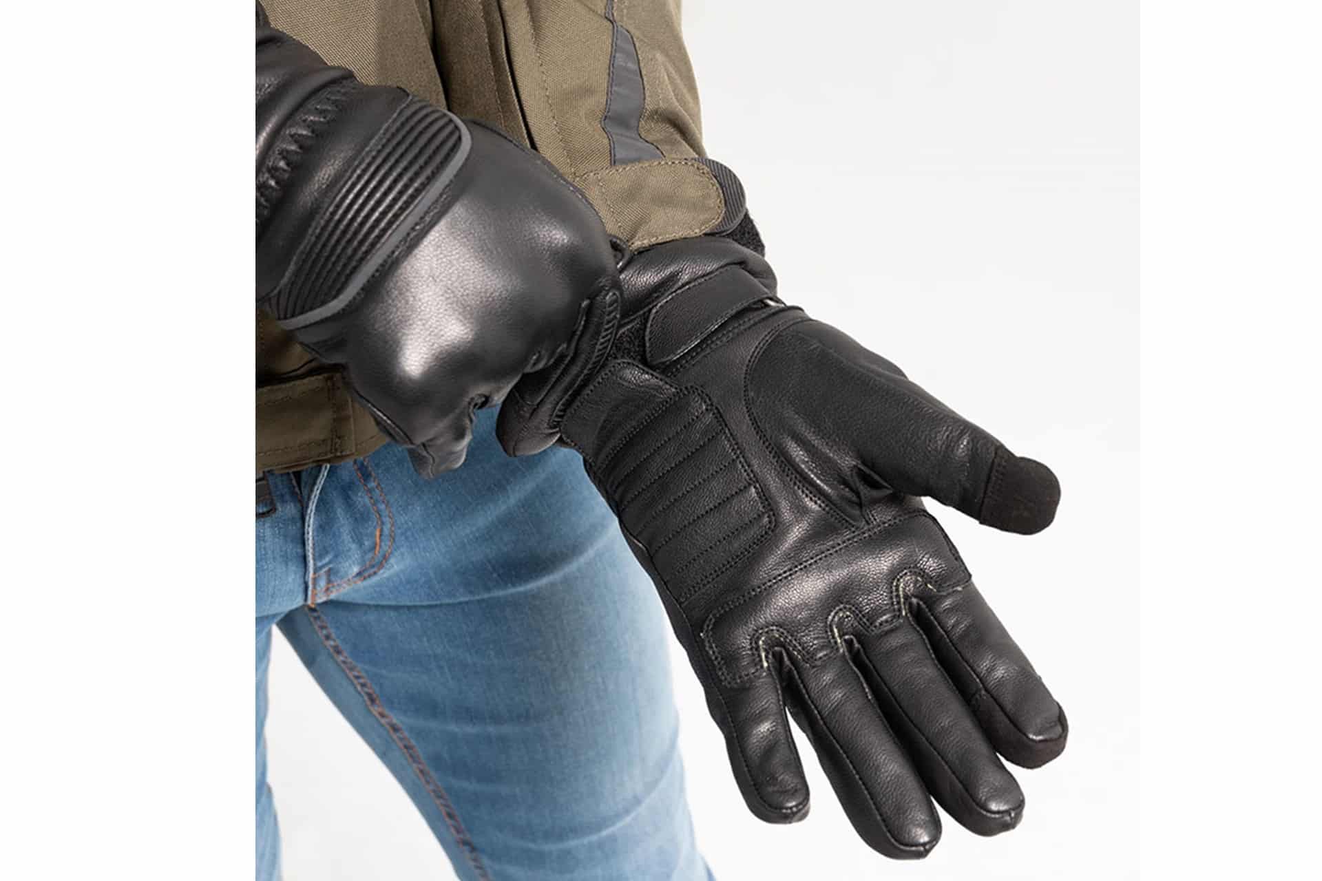 Nuevos By City Lyon, los guantes de cuero que nos ofrecen un control total
