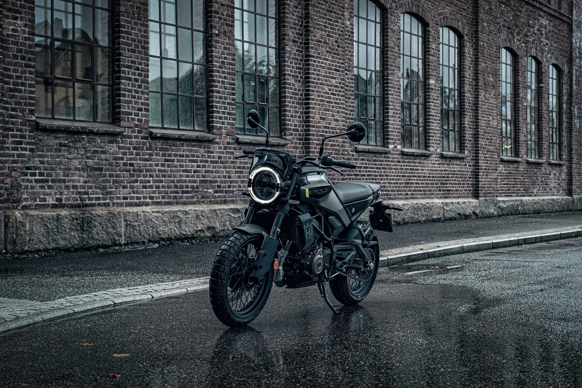 Husqvarna Svartpilen 125 2024