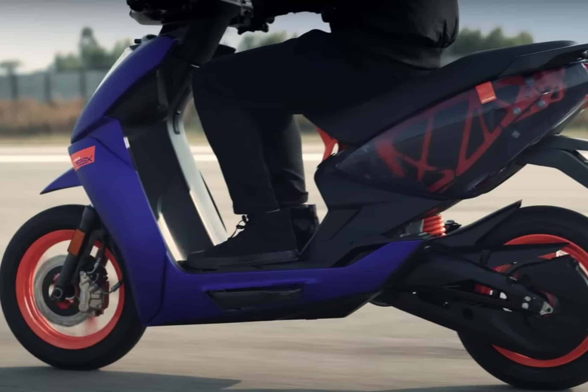 Ather Energy lanz al mercado el novedoso 450 Apex, un scooter eléctrico de altas prestaciones y 157 km de autonomía
