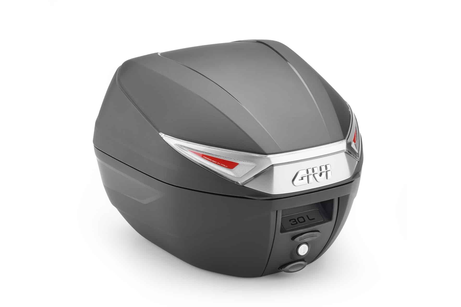 Los mejores accesorios GIVI para vestir al NMAX 125 de Yamaha