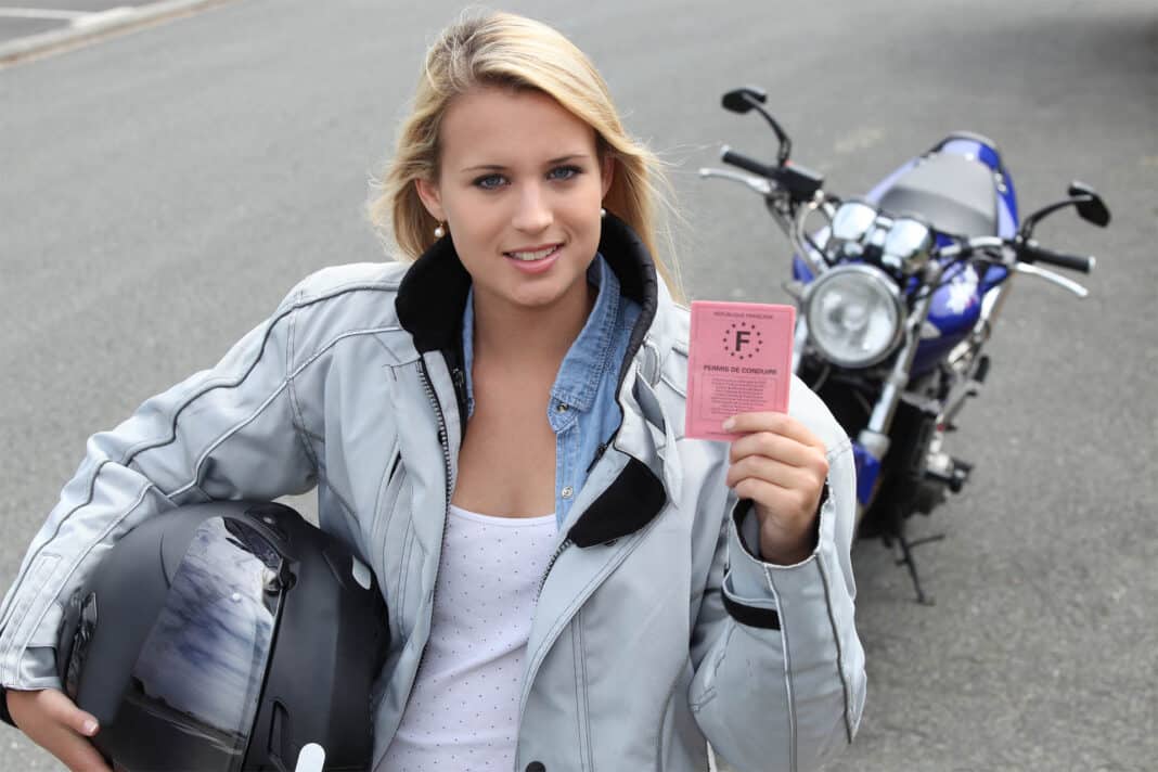 Francia cambia la edad mínima legal para obtener el carnet de conducir