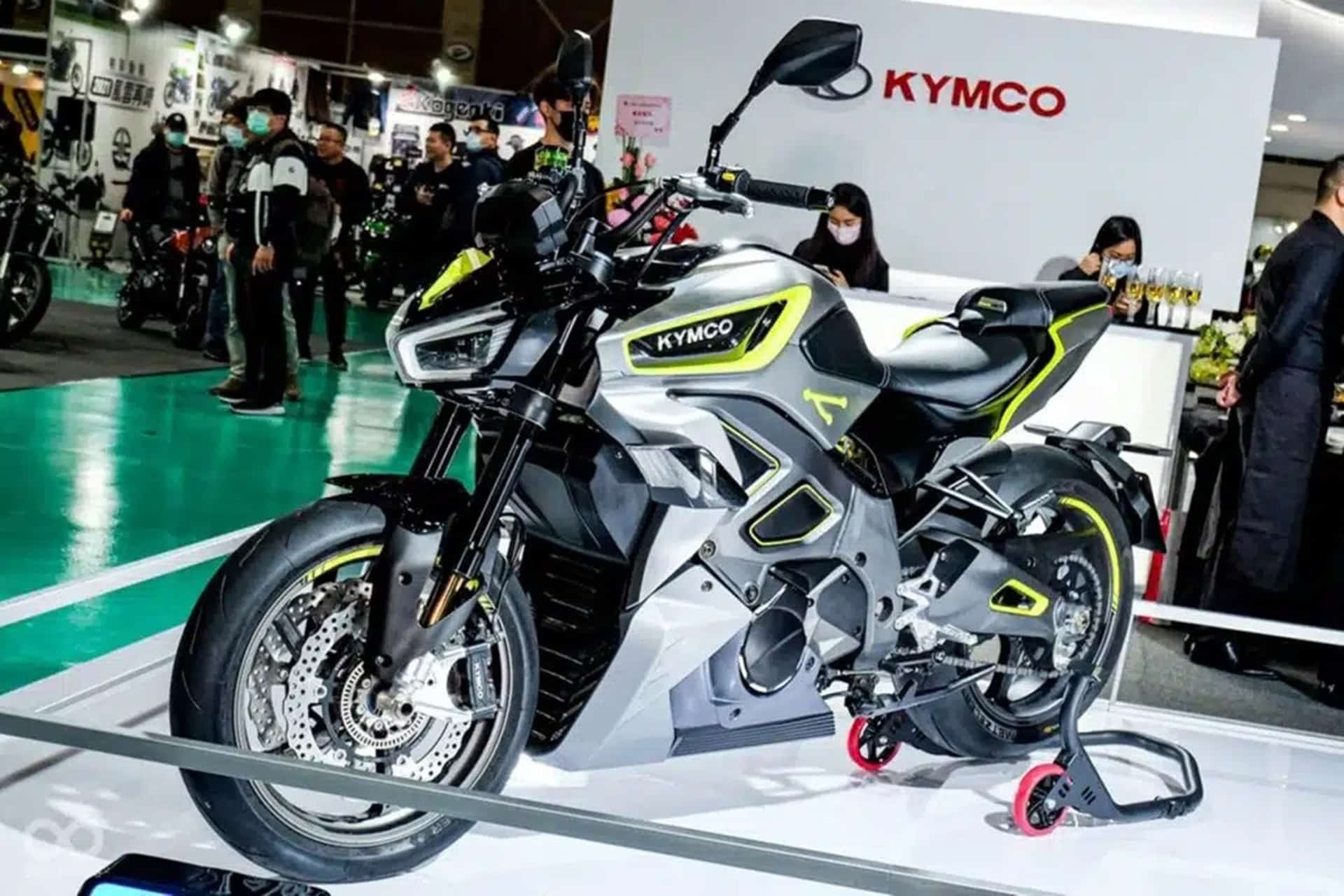 KYMCO incrementa sus ventas un 21,6 % en 2023 y anuncia para su gama de scooters una suculenta rebaja