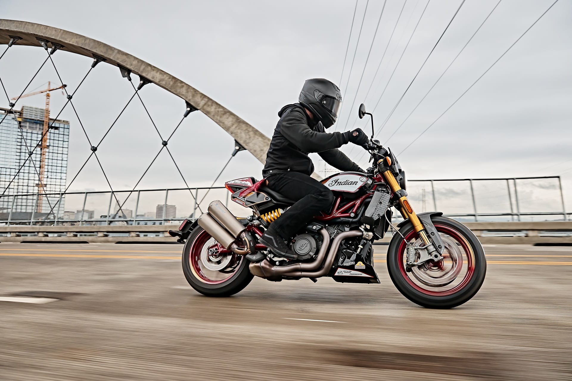 FTR x RSD Super Hooligan: La nueva Indian de edición limitada con el toque único de Roland Sands Design