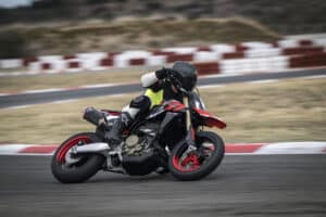 Prueba Ducati Hypermotard 698 Mono / RVE