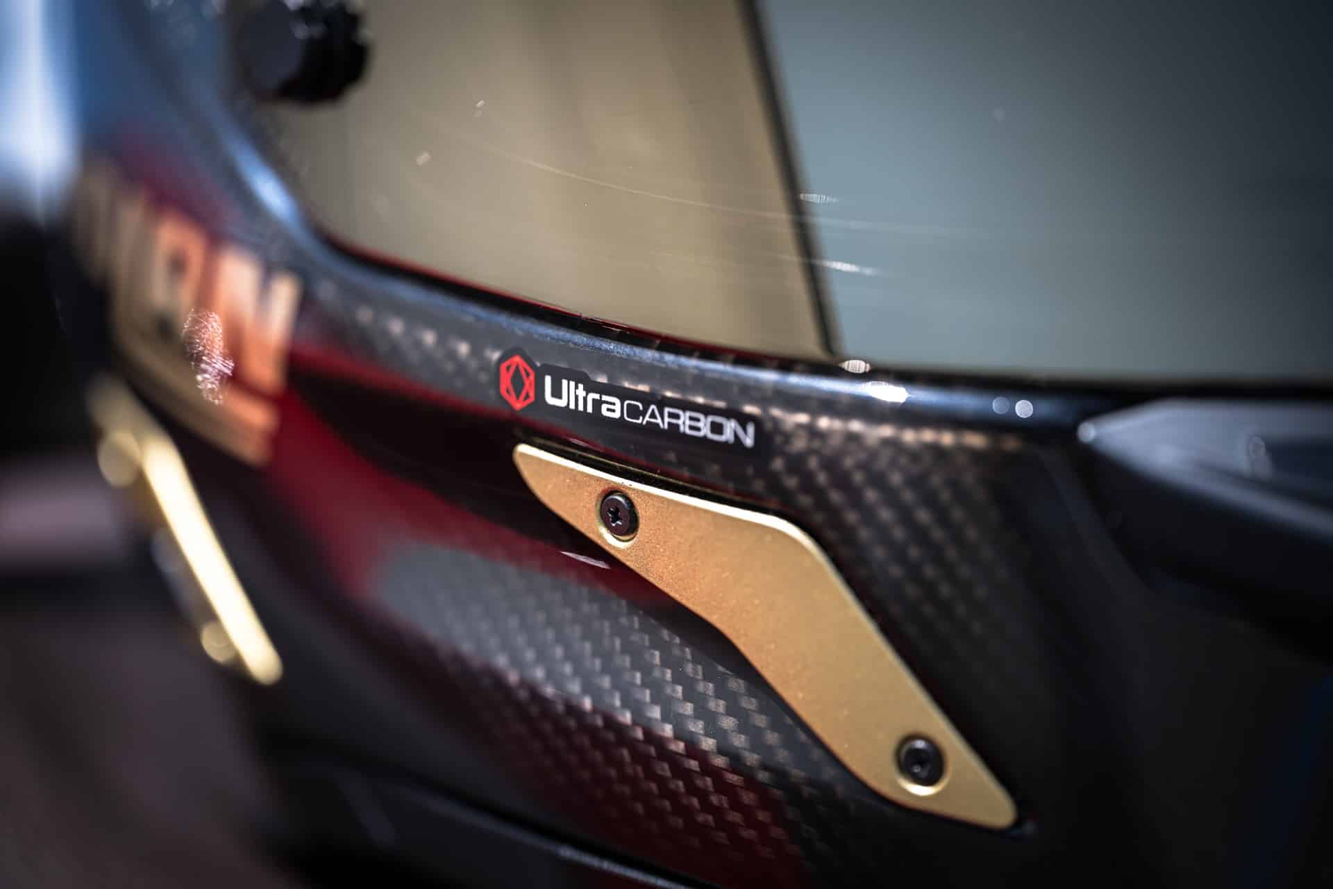 X-804 RS Ultra Carbon: La última novedad de Nolan dentro de su gama de cascos deportivos