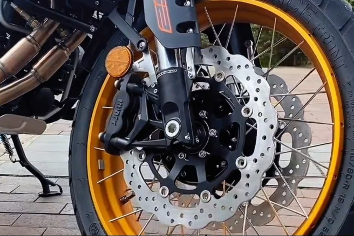 Llegan las primeras unidades de la Benelli TRK 552 a los concesionarios chinos de la marca