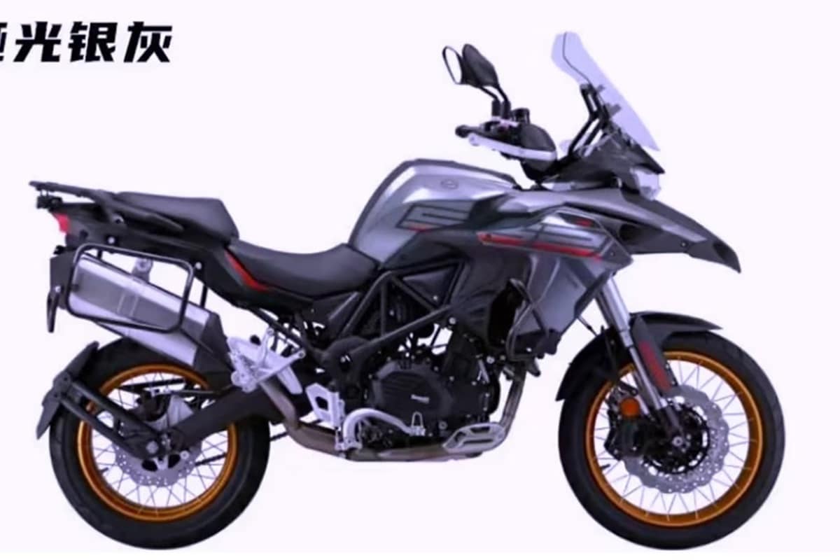 Llegan las primeras unidades de la Benelli TRK 552 a los concesionarios chinos de la marca