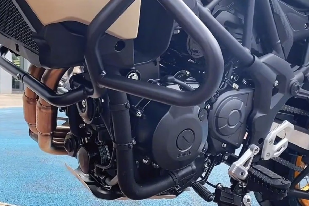 Llegan las primeras unidades de la Benelli TRK 552 a los concesionarios chinos de la marca