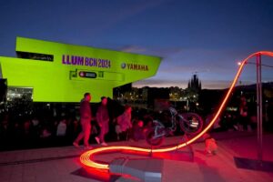 Yamaha engalana de luz y color el Festival Llum BCN 2024