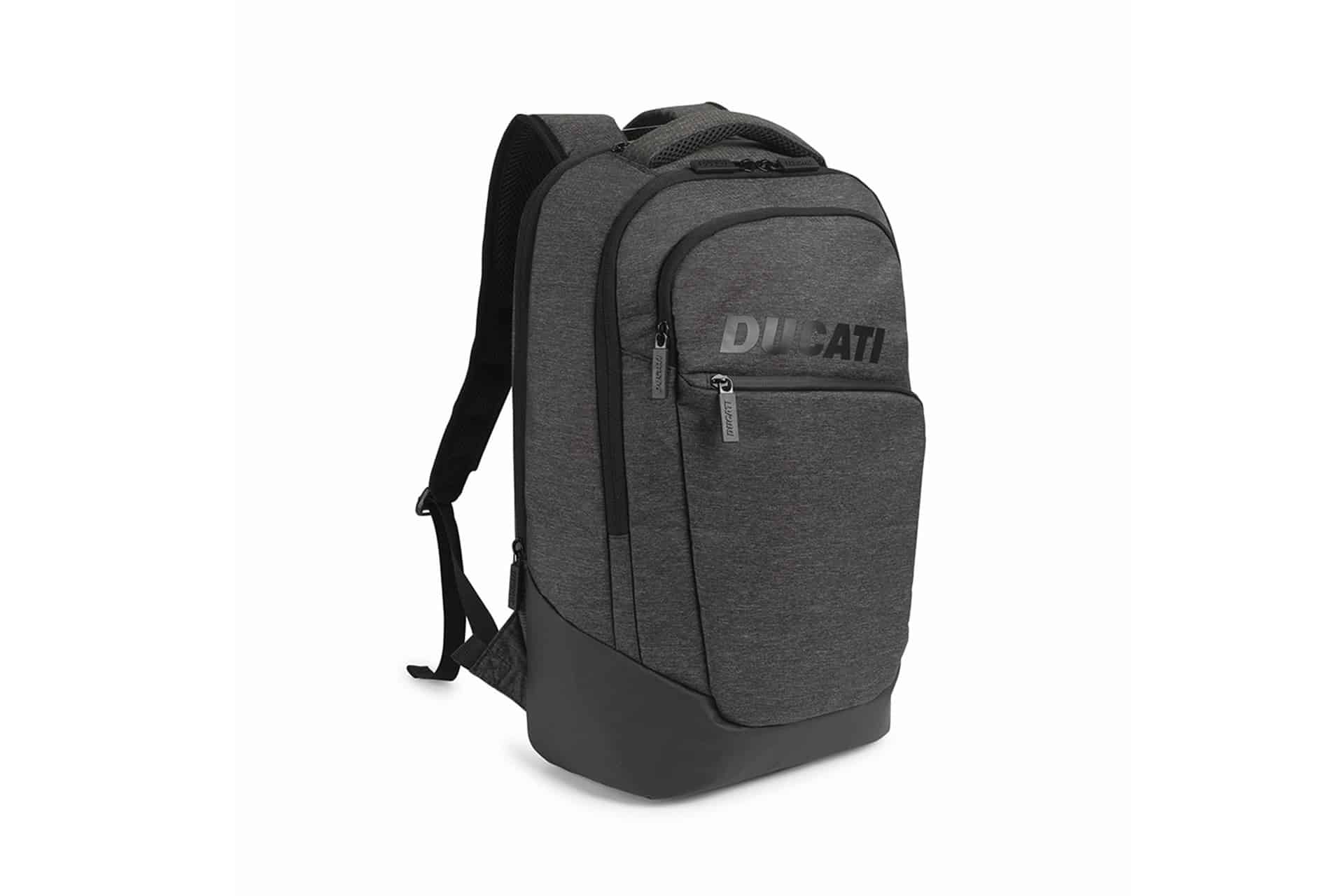 Nuevas mochilas y bolsas deportivas Ducati Urban: Estilo esencial y sofisticado