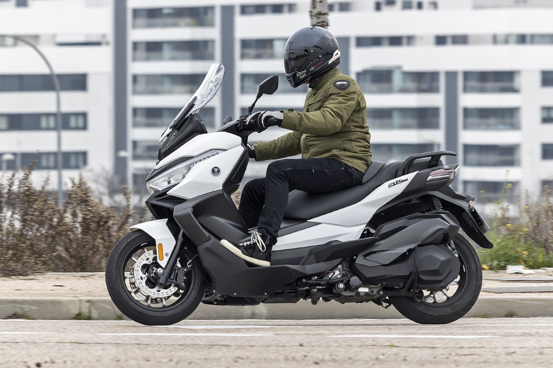 Prueba Voge SR4 Max T