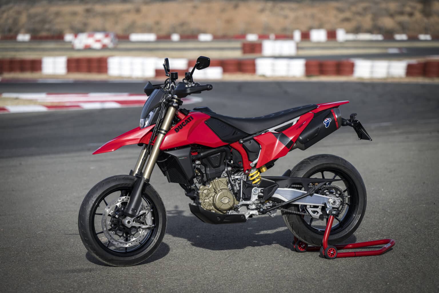 Prueba Ducati Hypermotard 698 Mono / RVE