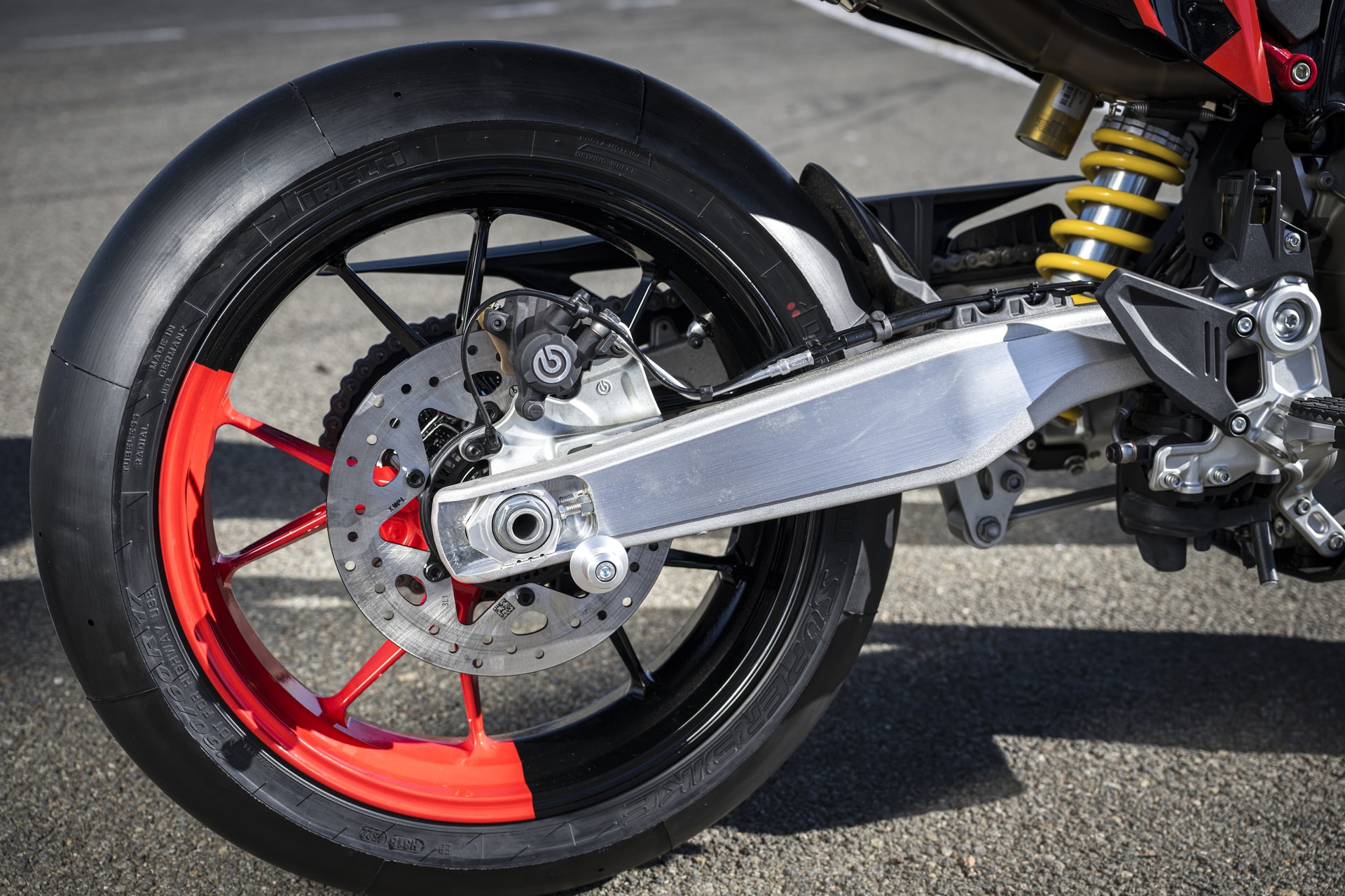 Prueba Ducati Hypermotard 698 Mono / RVE