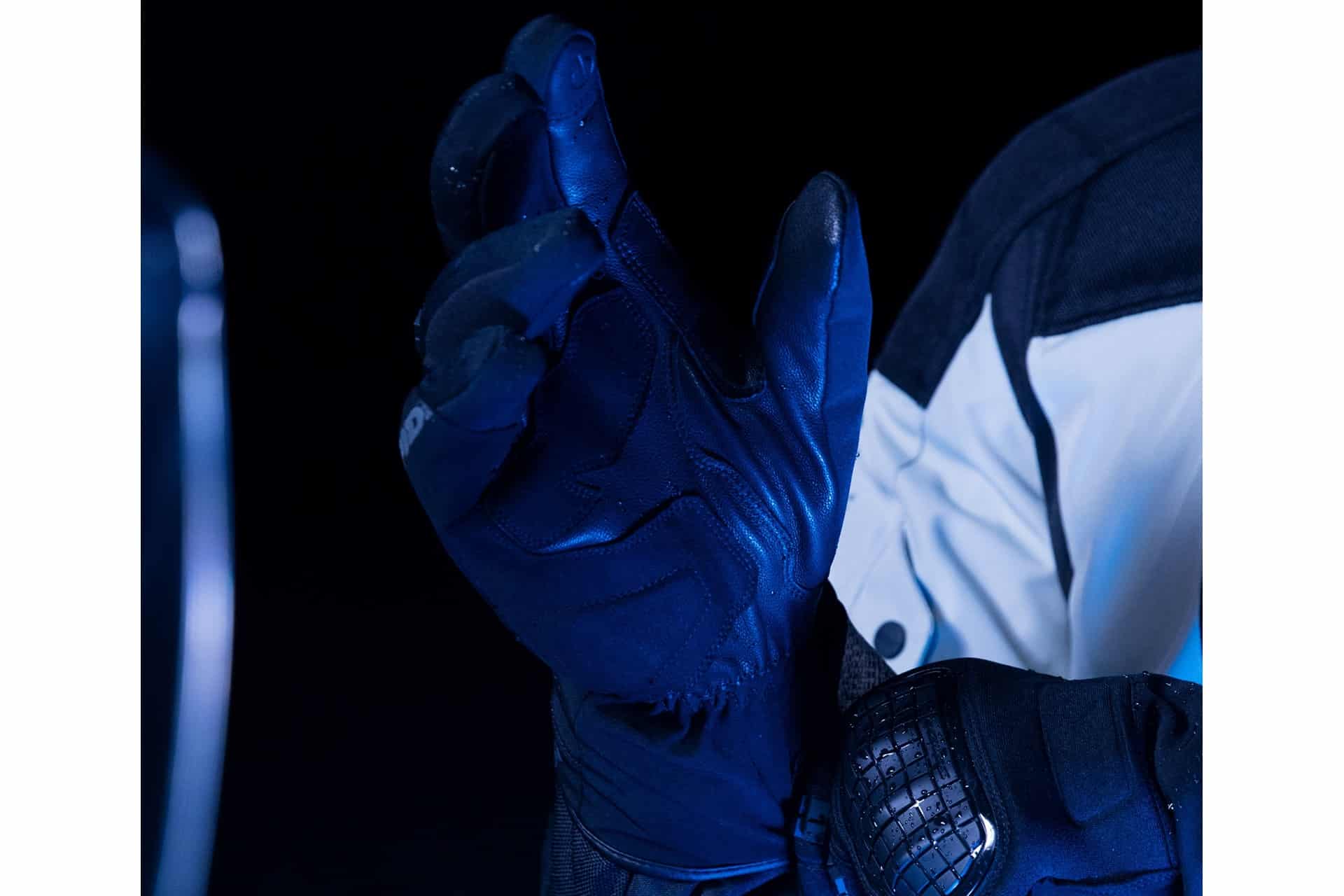 Gama de guantes de invierno SPIDI 2024: Tu mejor aliada contra el frío