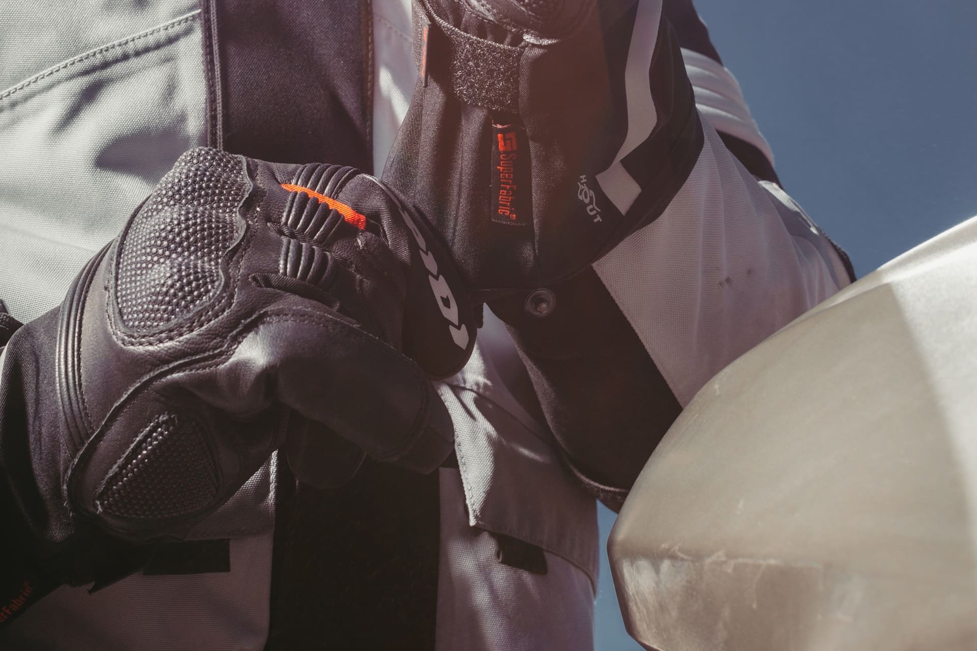 Gama de guantes de invierno SPIDI 2024: Tu mejor aliada contra el frío