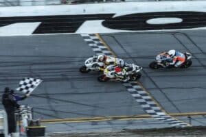 Triumph irá con todo a por las 200 millas de Daytona