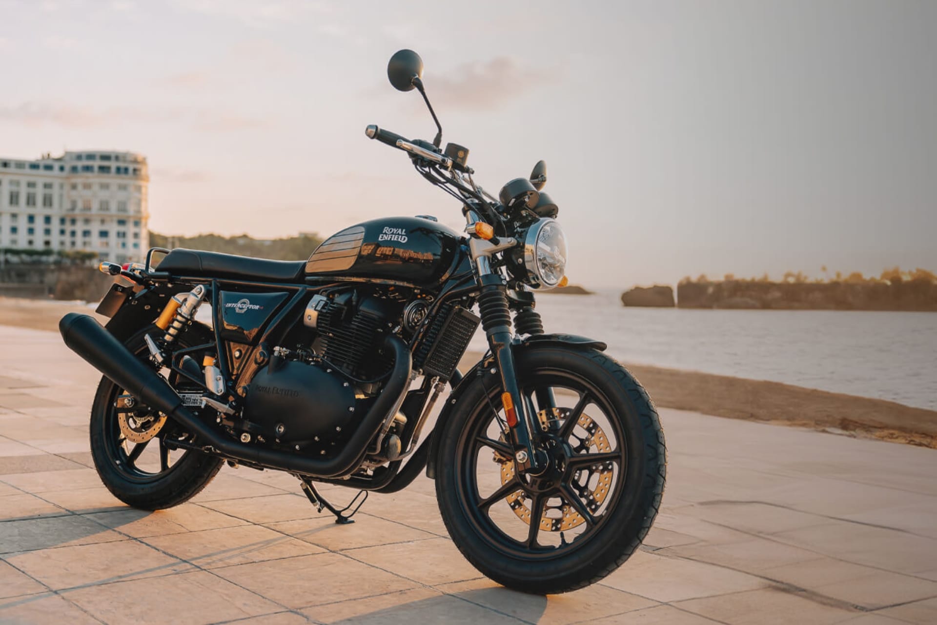 Royal Enfield Interceptor 650