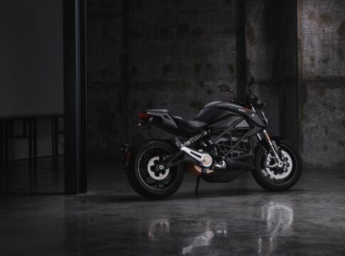 Zero SR: La naked eléctrica que se adapta a tu carnet