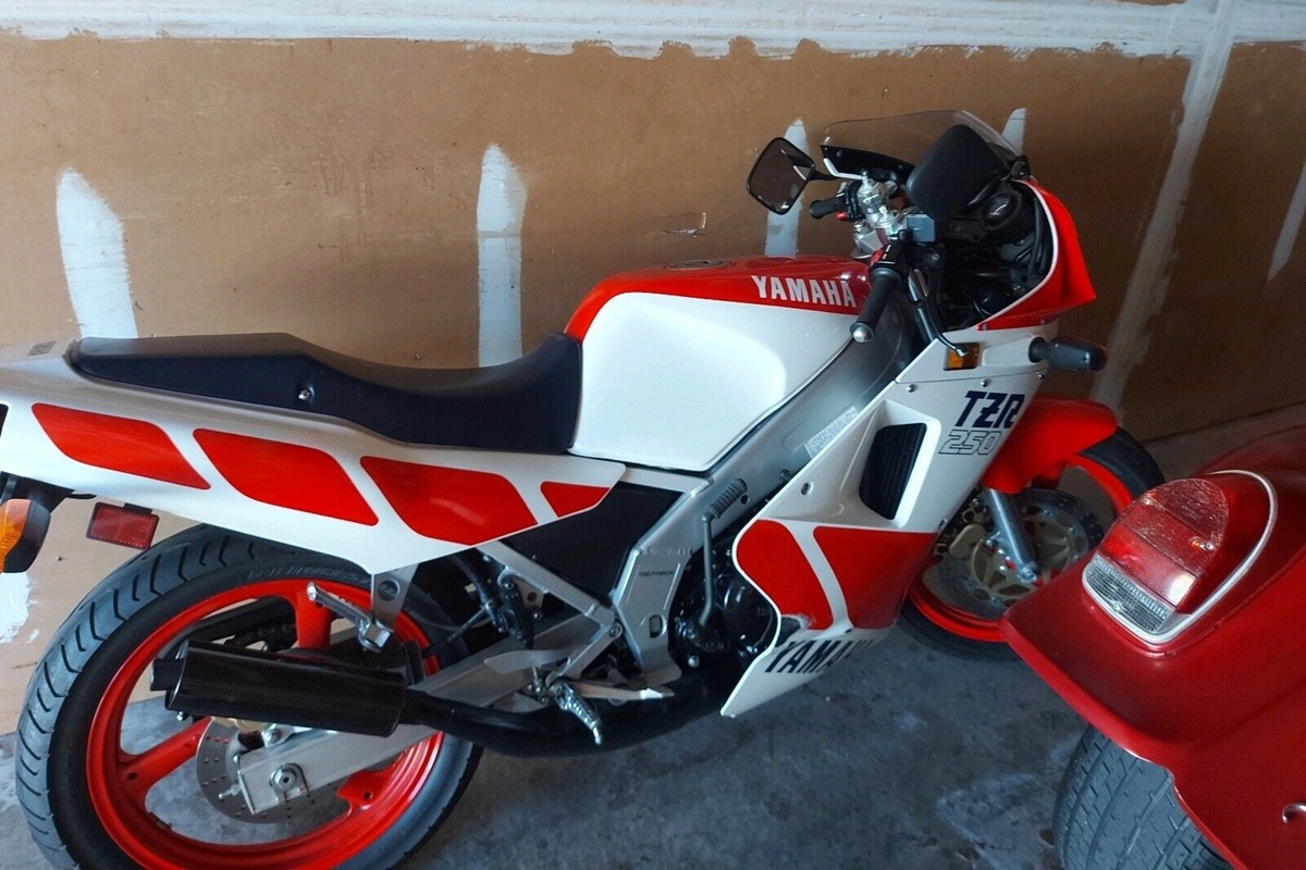 Motos de ensueño: Yamaha TZR250 2MA de 1987
