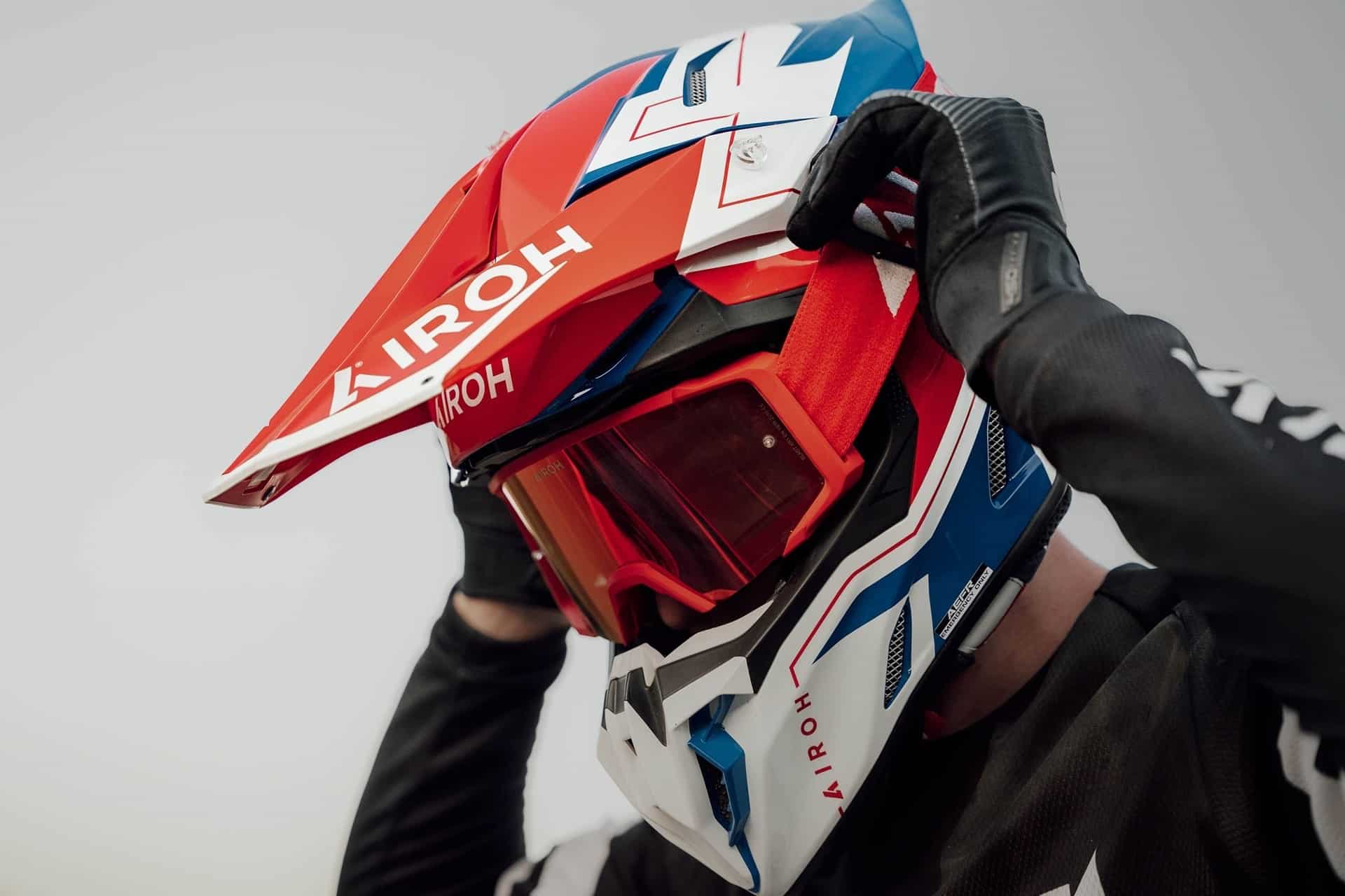 Airoh expone todas sus novedades en el Salon du 2 Roues 2024