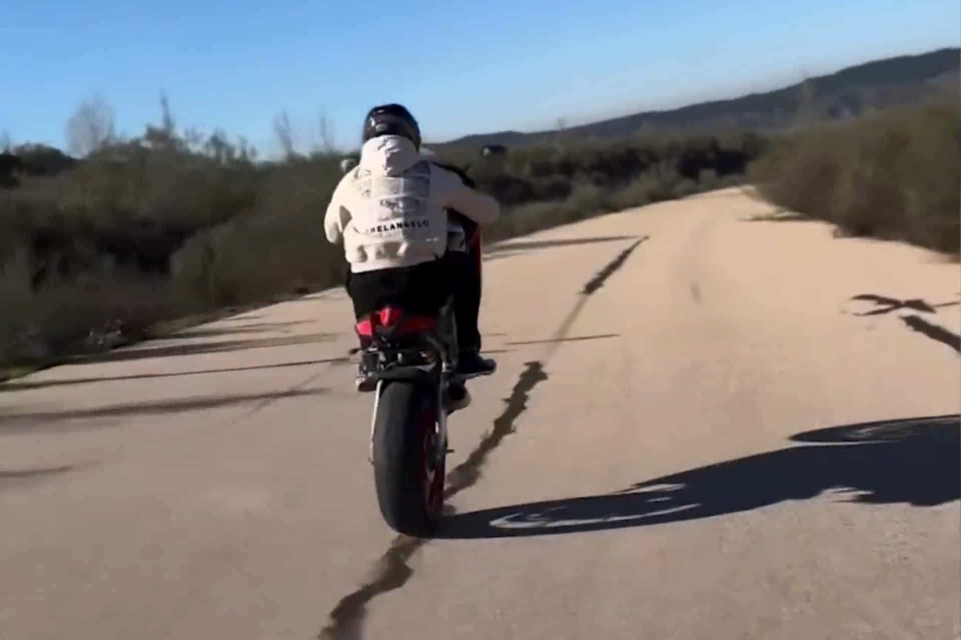 Aprilia RSV4