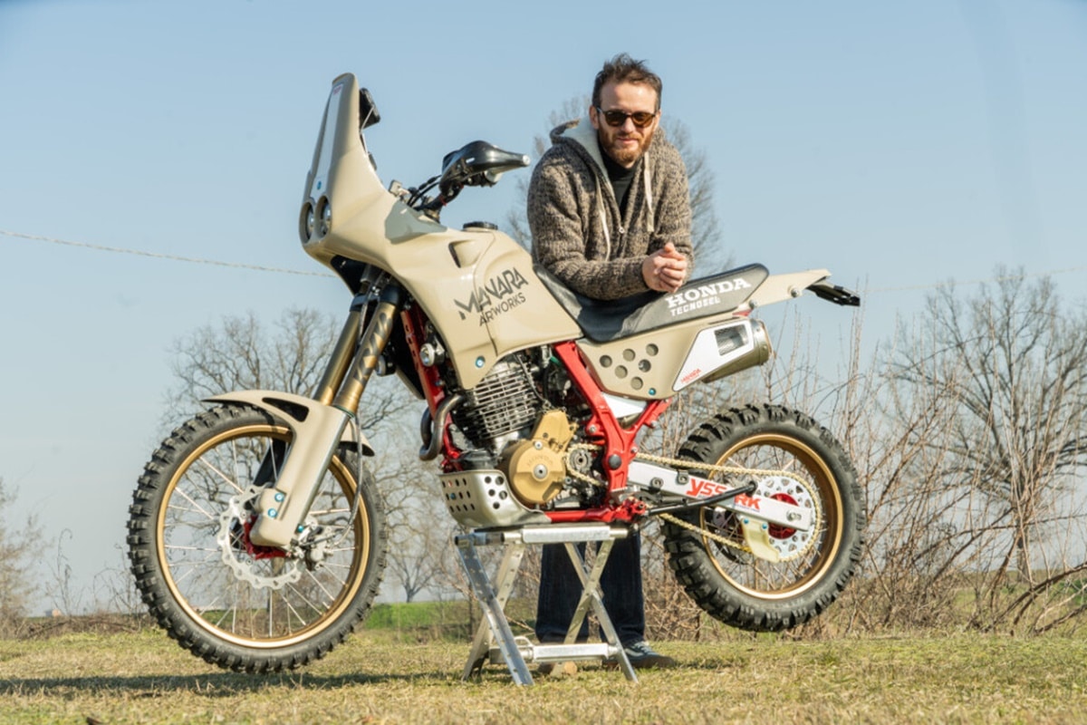 Honda NX650 Dominator "Desert Thumper" by Manara Artwork: Genética Rally de la vieja escuela