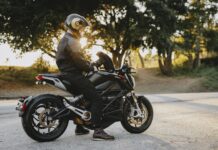 Zero SR: La naked eléctrica que se adapta a tu carnet