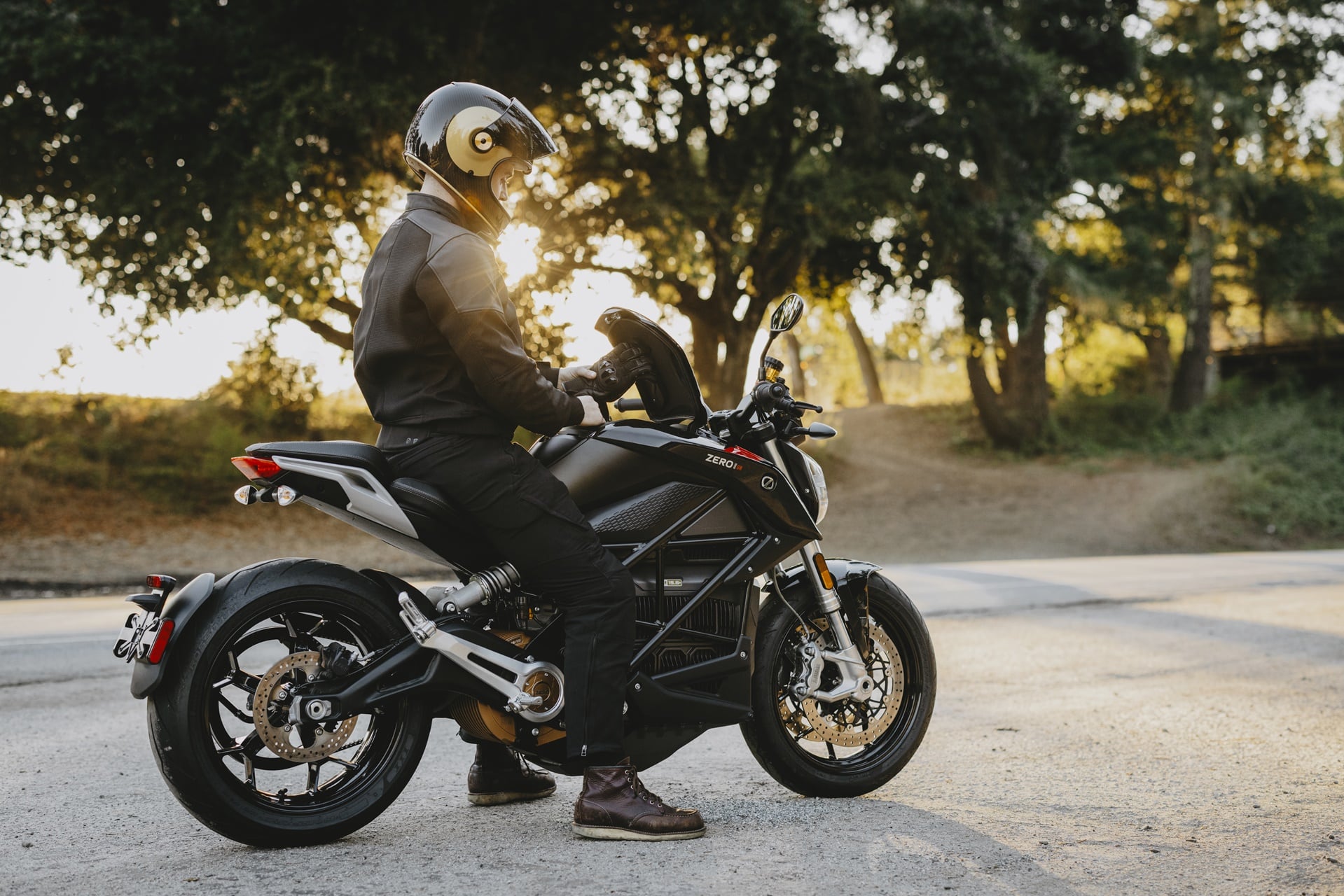 Zero SR: La naked eléctrica que se adapta a tu carnet