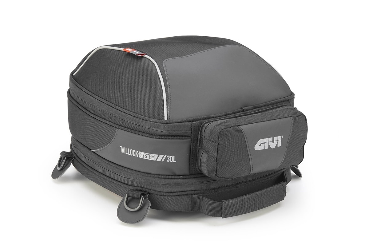 Bolsa de sillín Tailock EA147: Polivalencia y funcionalidad GIVI para transportar nuestras pertenencias