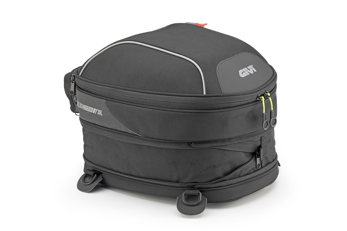Bolsa de sillín Tailock EA147: Polivalencia y funcionalidad GIVI para transportar nuestras pertenencias