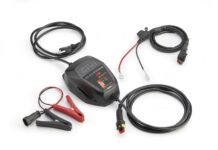 Cargador de batería GIVI S510 D-Charge: Ideal para llevar en nuestros viajes