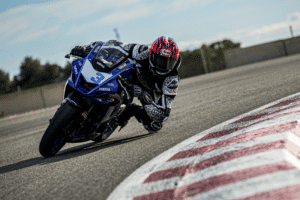 Nuevo Arai RX-7V EVO Racing FIM #2: Protección superlativa en modo MotoGP
