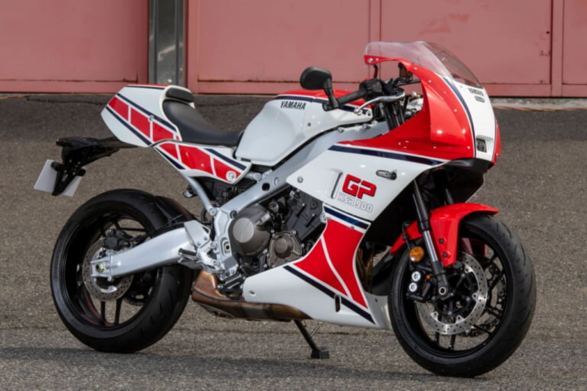 Yamaha XSR900 GP Ys Gear